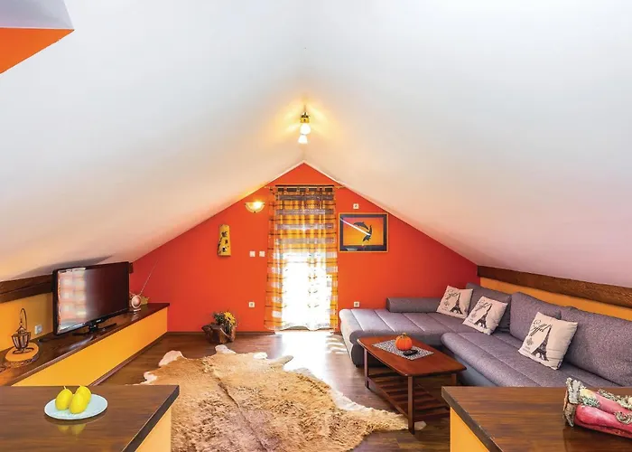 Apartment Gorgeous In Hreljin
